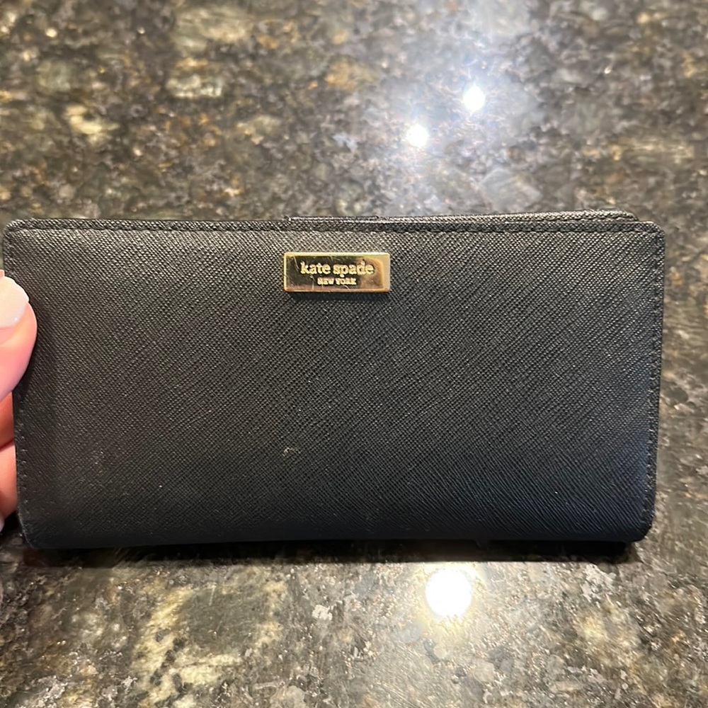 Black Kate spade wallet